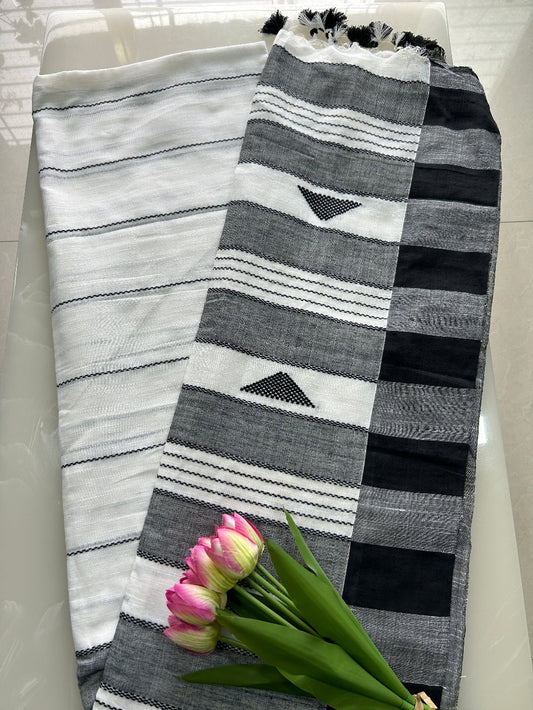 White and Black Khadi cotton Pure Handloom Saree with Blouse piece SKC11